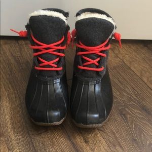 JCrew Sperry version of the perfect winter boot.